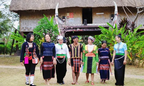 Giữ gìn và phát triển nghệ thuật truyền thống dân tộc giữa đời sống đương đại
