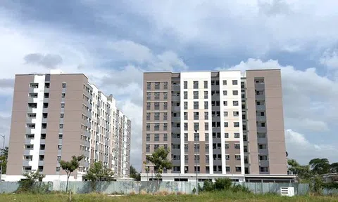 Chậm bàn giao nhà ở xã hội, cư dân Golden City kêu cứu