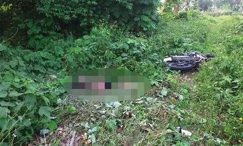 Hà Tĩnh: Điều tra nguyên nhân nam thanh niên tử vong cạnh xe máy