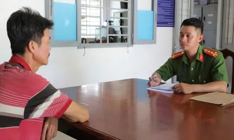 Công an Tây Ninh làm việc với người đàn ông gọi điện quấy rối, xúc phạm cán bộ