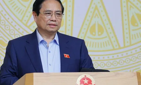 Mở đợt cao điểm truy quét hàng giả
