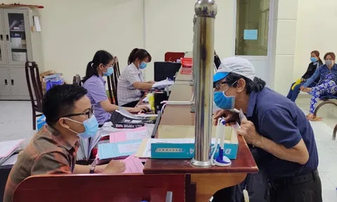 Đề xuất chính sách đối với cán bộ không chuyên trách ở cấp xã, thôn, tổ dân phố