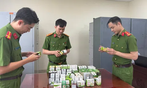 Triệt phá đường dây sản xuất hàng loạt sản phẩm thực phẩm chức năng giả