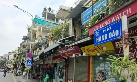 Đằng sau việc phố kinh doanh sầm uất ở Hà Nội vắng tanh vắng ngắt