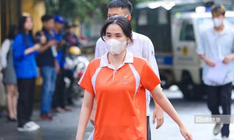 Đáp án môn Toán thi tốt nghiệp THPT 2025 mã đề 110 nhanh nhất, đầy đủ nhất