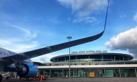 Bộ Xây dựng trả lời về việc hạ giá vé máy bay