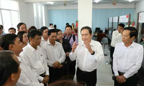 Cấp xã mới ở Cần Thơ: Dịch vụ thông suốt, người dân hài lòng