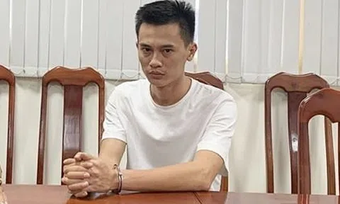 Truy tố "trùm buôn siêu xe" Phan Công Khanh