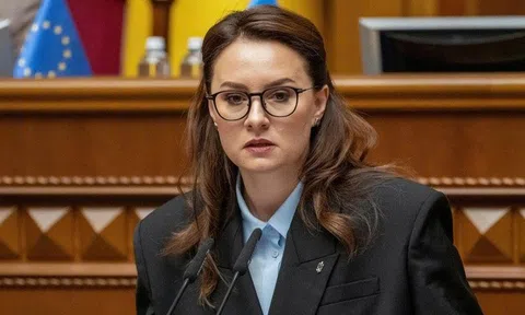 Thủ tướng Phạm Minh Chính gửi điện mừng tân Thủ tướng Ukraine