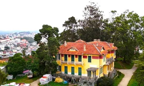 Ngắm Dinh Tỉnh trưởng hơn trăm tuổi – nơi níu giữ hồn xưa Đà Lạt