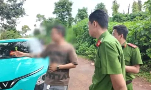 Cái kết bẽ bàng cho nam tài xế taxi "làm liều" vì sợ vợ mắng