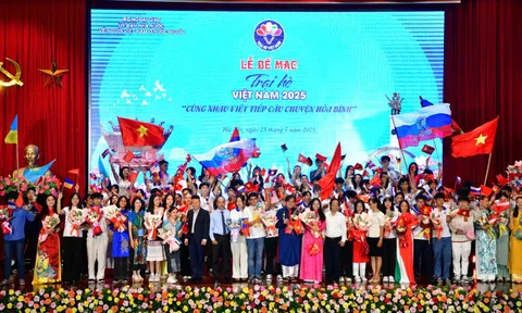 Nuôi dưỡng tình yêu quê hương và khát vọng đóng góp cho đất nước trong kiều bào trẻ