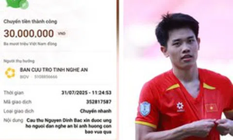 Trở về sau chiến thắng trước Indonesia, ngôi sao U23 Việt Nam lập tức chuyển tiền quyên góp cho quê nhà