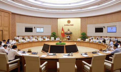 Quá trình xây dựng luật phải lắng nghe ý kiến chuyên gia, người dân