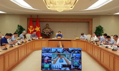 Chính phủ họp với lãnh đạo các Bộ và 17 tỉnh, thành phố bàn nhiều nội dung quan trọng liên quan đến đất đai