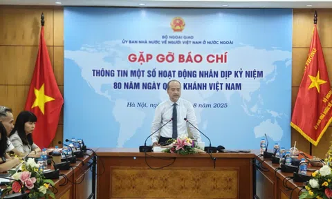 Hành trình gắn kết triệu trái tim người Việt xa xứ