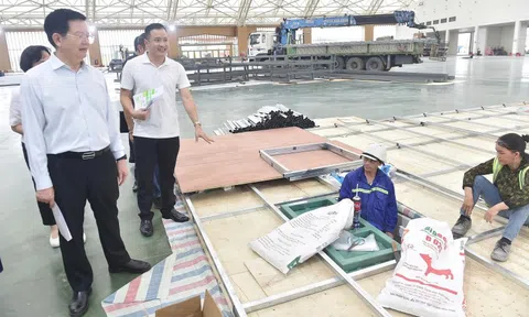 Nhiều chuyển biến trong thi công, lắp đặt gian hàng Triển lãm 80 năm Quốc khánh