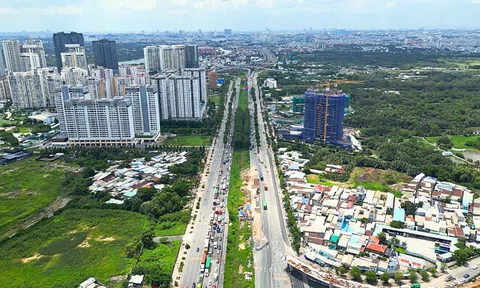 Thủ tướng yêu cầu nghiên cứu mở rộng thí điểm miễn giấy phép xây dựng