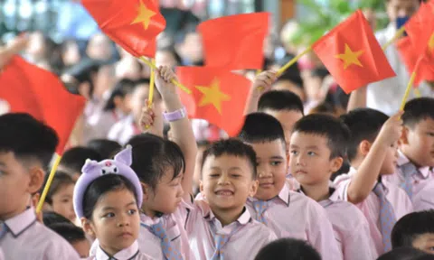 Lịch tựu trường của học sinh Tp.HCM, dự kiến sớm hơn cả nước