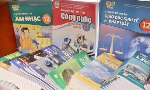 Quyết liệt chống sách giả, sách lậu: Bảo vệ tri thức là bảo vệ tương lai