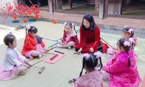 Giữ lửa cho ca trù: Hồi sinh di sản trong lòng thời đại mới