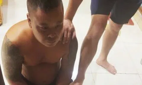Bắt bị can trốn truy nã ẩn nấp trên tàu hàng suốt 3 năm