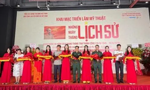 Triển lãm mỹ thuật 'Những ngày tháng lịch sử' - Dấu ấn 80 năm