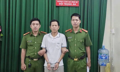 Bắt 1 giám đốc ngân hàng liên quan đường dây tín dụng đen của "má Hạnh"