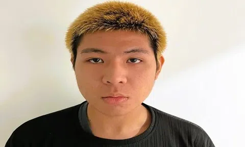 Tạm giữ nam thanh niên 18 tuổi tạt xăng đốt tình địch vì ghen tuông