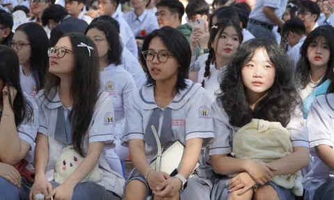 Lịch tựu trường, khai giảng của gần 2,6 triệu học sinh ở TP HCM