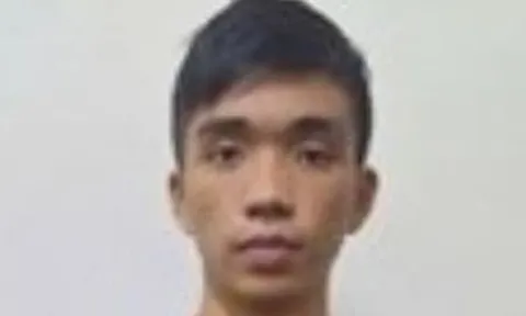 Tóm gọn kẻ có 3 tiền án, dùng dao để cướp điện thoại
