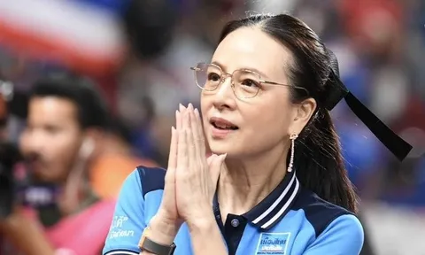 Madam Pang gửi thư xin lỗi vì nhầm quốc kỳ Việt Nam