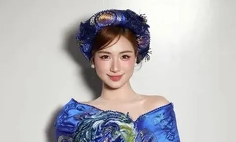 Hòa Minzy gửi gắm yêu thương, ủng hộ 100 triệu giúp người dân Huế vượt mưa lũ