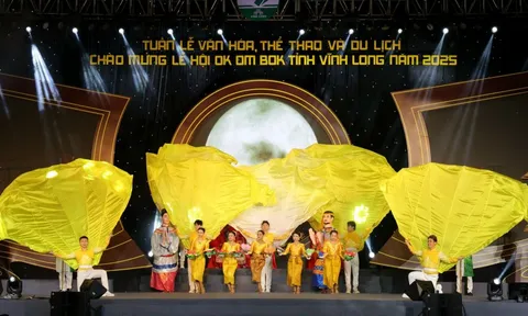 Rực rỡ sắc màu Ok Om Bok Vĩnh Long 2025: Tôn vinh bản sắc, khơi dậy khát vọng phát triển
