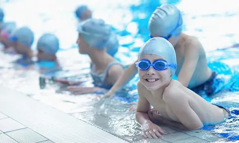 Bộ GD&ĐT ban hành “cẩm nang” chống đuối nước: Dạy bơi an toàn từ tiểu học đến THPT