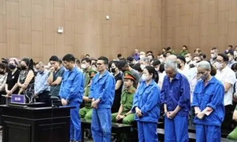 Nguồn tiền ném vào đỏ đen đến từ đâu?